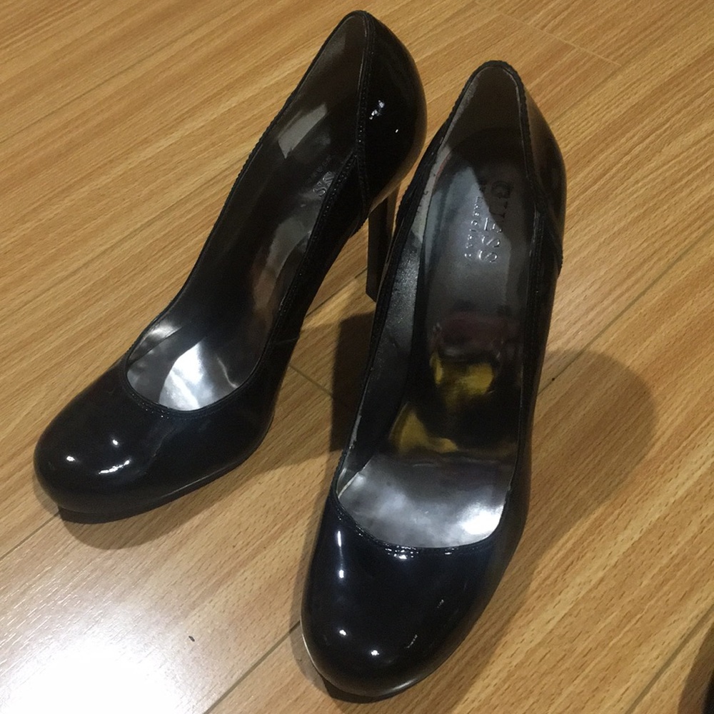 Black Guess High Heels